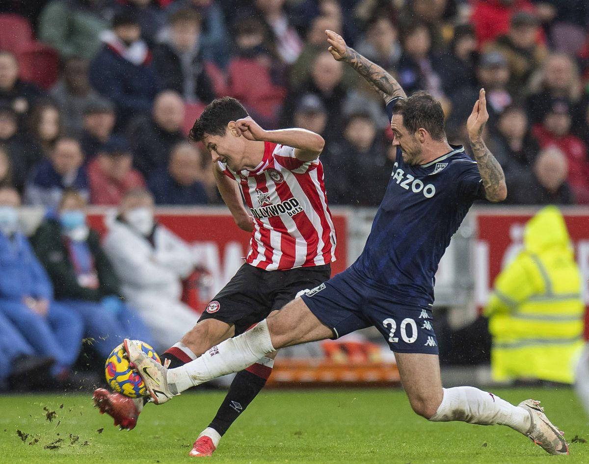 包含伯恩利客场大胜,展现攻势火力的词条 包含伯恩利客场大胜,展现攻势火力的词条