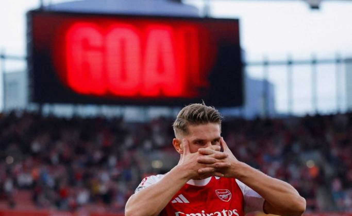 包含伯恩利客场大胜,展现攻势火力的词条 包含伯恩利客场大胜,展现攻势火力的词条