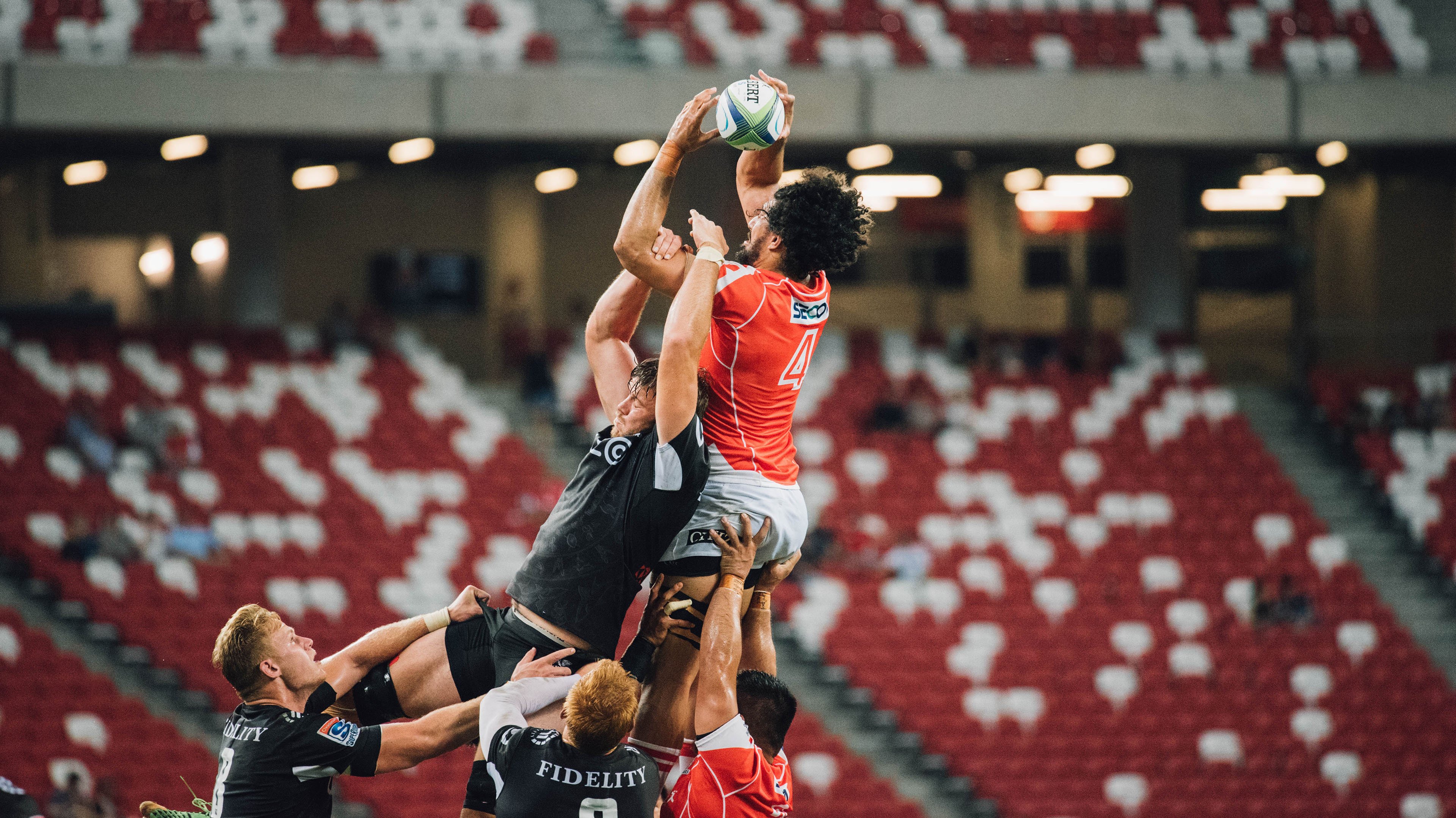 年度焦点之战之夜，皮克硬仗之王