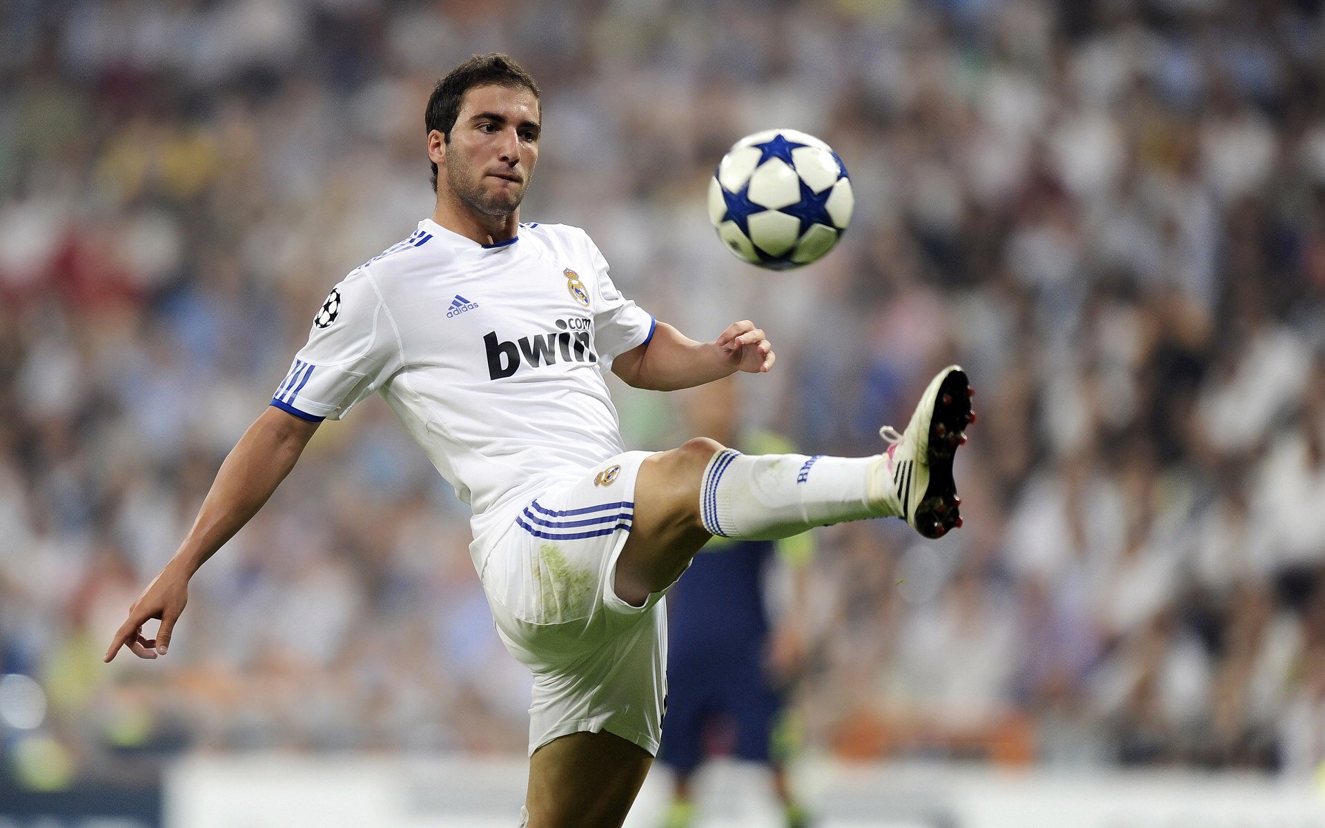 当爵士碾压凯尔特人，西亚卡姆惊艳四座，一场被低估的统治力宣言